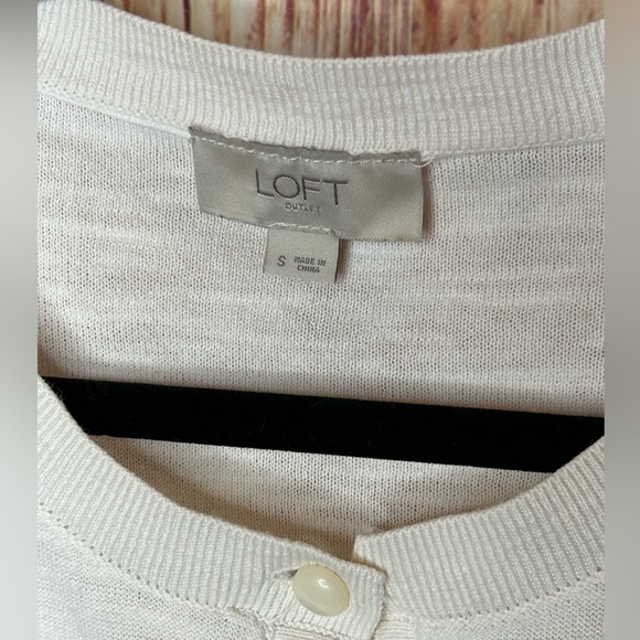 Loft Cream Cardigan with Faux Pearl Buttons Tie Sleeves Size Small Lightweight - Picture 3 of 6